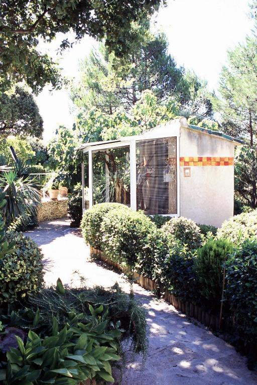 Lou Granos Bed & Breakfast Gordes Exterior photo