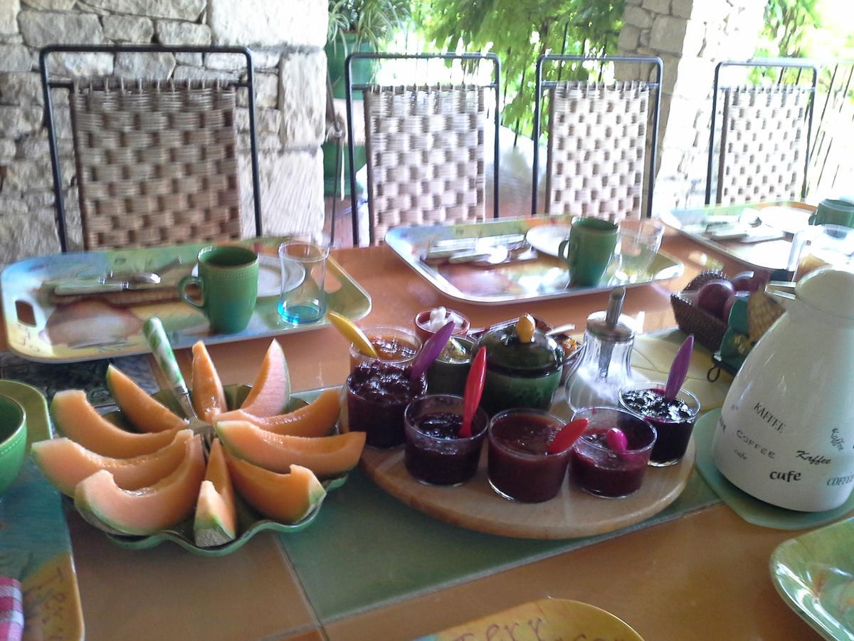 Lou Granos Bed & Breakfast Gordes Exterior photo